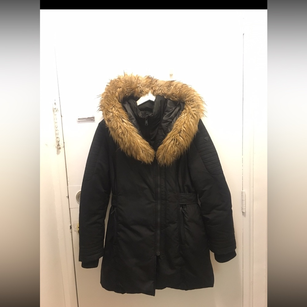 Woman’s winter jacket - size large